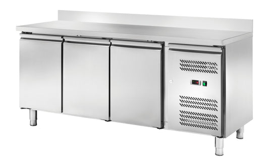 Rashladni radni sto Snack sa alzatinom 3 vrata AKS3204TN