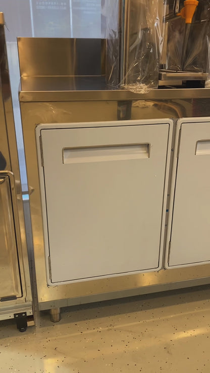 Inoxni pult sa frižiderom i pregradom